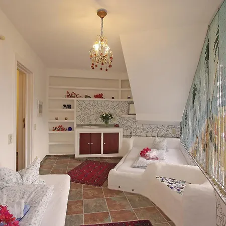 Villa Castillo Moro