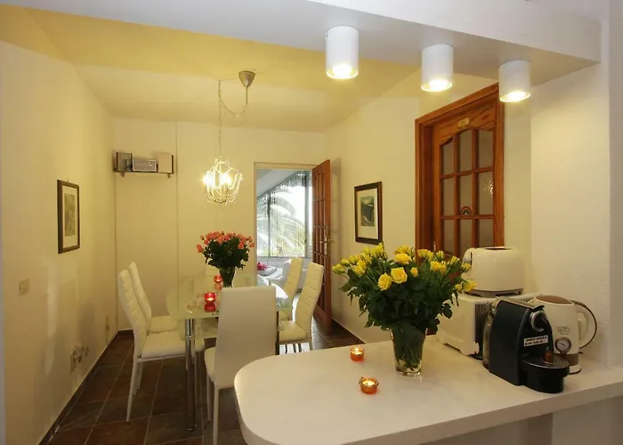 ヴィラ Castillo Moro