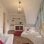 Vila Castillo Moro