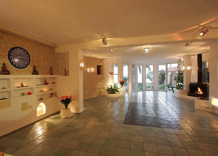 Castillo Moro Willa *