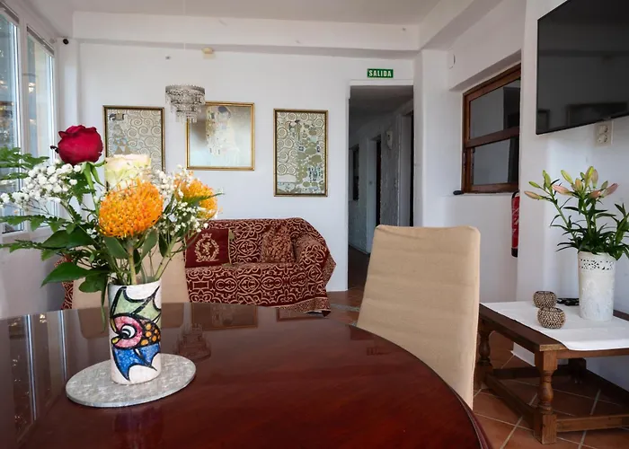 Willa Castillo Moro *